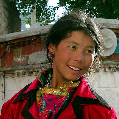 Tibet_Faces_27_2001-09-27 10.09.51 DSCN7216.JPG